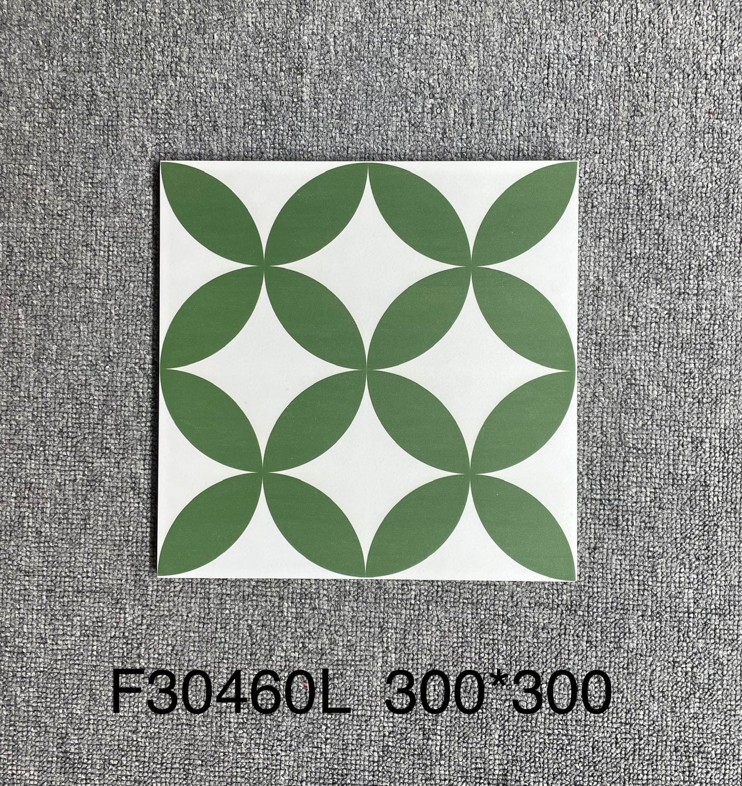 F30460L