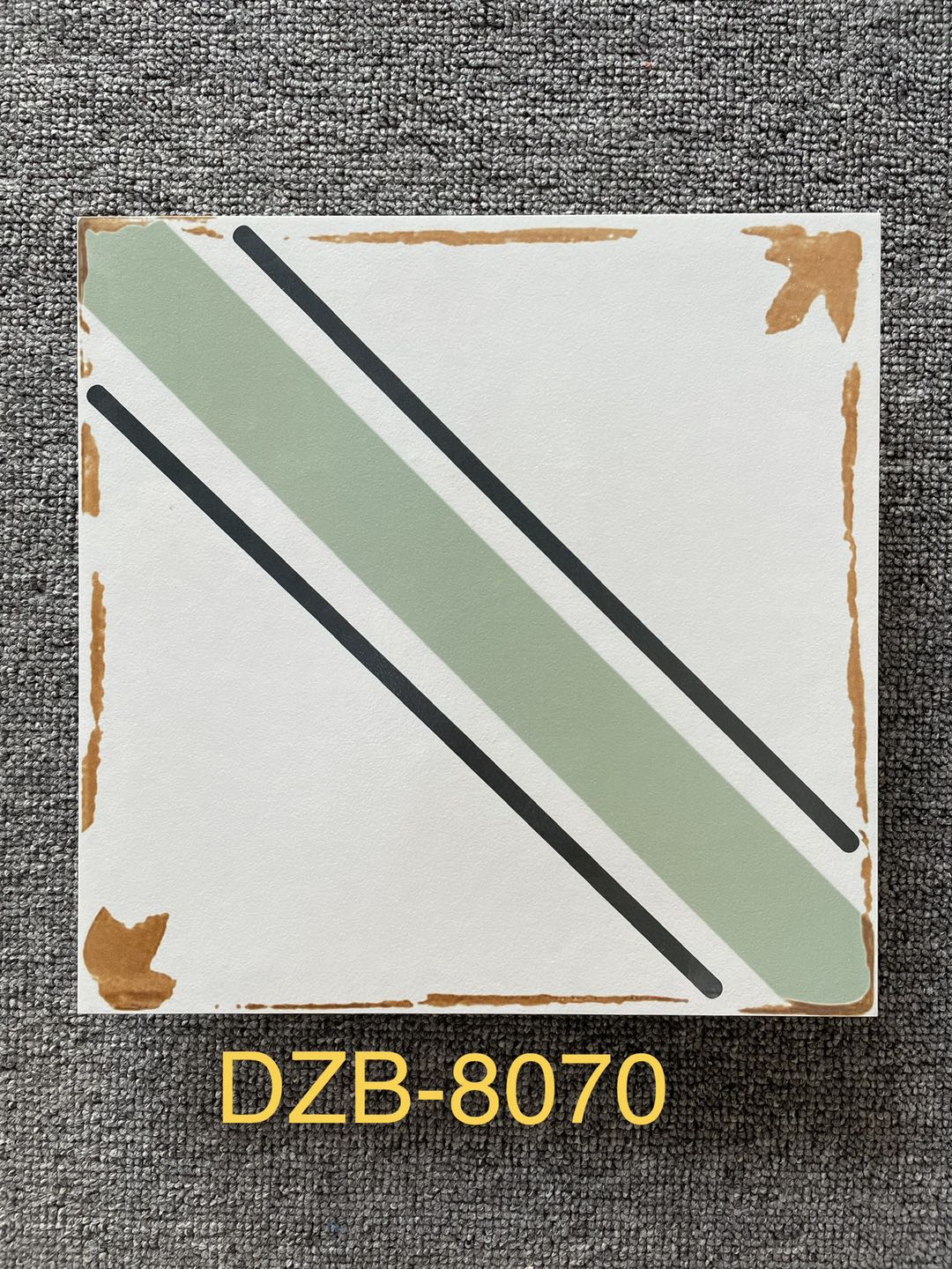 DZB-8070